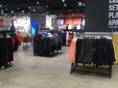 -adidas(滔搏朝阳大悦城店)