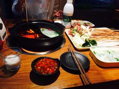 -牛小嫩串串火锅(老国贸总店)