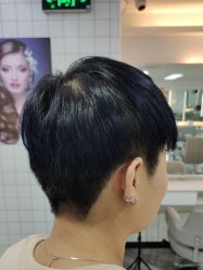 -米娜护肤造型