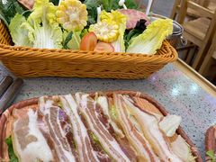 -阿婆情腊排骨火锅(金虹路店)