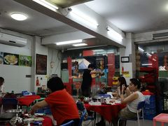 -花苑美食横琴生蚝火锅(拱北粤华路店)