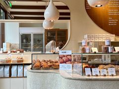 -VERIE BAKEHOUSE