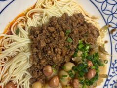 -李与白包子铺(桐梓林店)