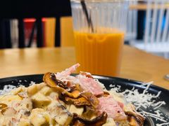 -HELLO 27 意面·沙拉·帕尼尼