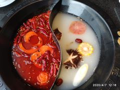 -重庆德庄火锅(体育中心店)