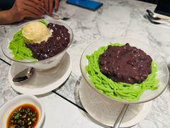 猫山王榴莲红豆煎蕊-关夫人餐厅(阳光广场店)