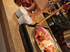炖汤-大中华希尔顿酒店-念自助餐·嗨啤·小龙虾