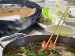 -德天肥牛海鲜火锅(城西银泰店)