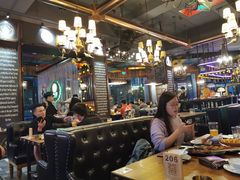 -爱啤精酿·民谣酒馆(滨江店)