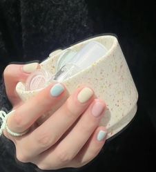 -桃色美甲沙龙