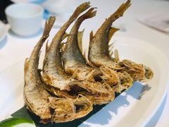 古法干煎小黄鱼-玫瑰厅上海菜(兴国路店)