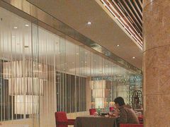 -粤尚腾香居中餐厅(首都机场希尔顿店)