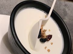 自制酸奶-耶里夏丽·丝路新疆菜·清真食品(徐汇南丹东路臻选店)