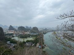 -叠彩山景区