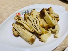 -六泰居·尔滨地标·东北菜(泰山路店)