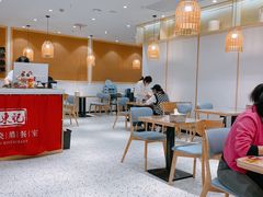 -正東记港味烧腊餐室(天鹅湖银泰城店)