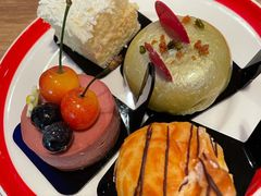 -咖啡苑自助餐厅·中国大饭店
