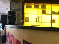 -畅通航行汽车钣金喷漆 无痕修复·局部喷漆