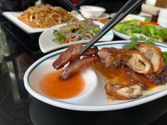 烧腊双拼-玉兰苑一等茶餐厅