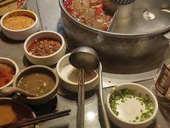 -巴奴毛肚火锅(二七万达店)