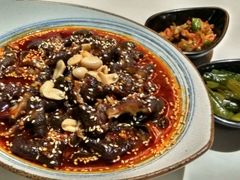 -铜锣湾·有麝自然香(渝北财富中心店)