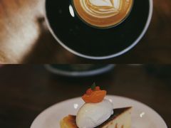 杏子乳酪蛋糕-black rainbow coffee