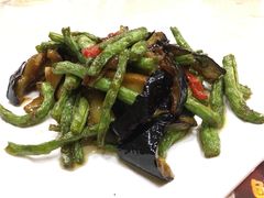 茄子豆角-雪山晋乡楼(食品街店)