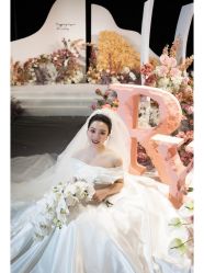 -MECCI婚礼摄影跟拍(红东方广场店)