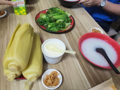 -光明刘冰乳鸽店(光明法政北路店)