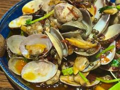-蚝堡海鲜·威海菜·海肠捞饭·烧烤·亚洲吃蚝公司(幸福门店)