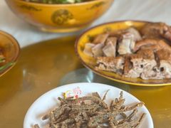 -乐山第一家临江鳝丝(茶坊路店)