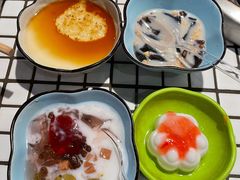 -董眼镜火锅(洪崖洞总店)