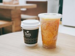 -Peet's 皮爷咖啡(陆家嘴中心店)