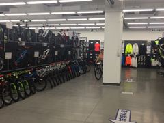 -迪卡侬(燕山店)