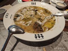 -渔语鱼新川菜Bistro(万象天地店)