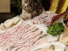 -鲜入唯煮·港式海鲜牛肉火锅(金宝街店)
