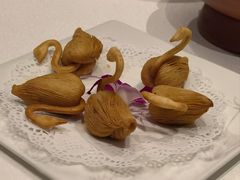 天鹅酥-海鸿荟·沿江菜(中山北路店)