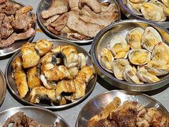 -围炉肉舍丹东海鲜烤肉·烤活鳗(步行街店)