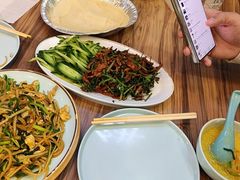 -合合春饼·酱骨·东北菜(潘家园店)