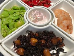 肆月前菜拼盘-肆月河豚·淮扬菜·湘菜(华天店)