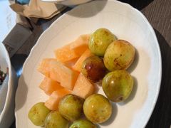 -江间有味·拼烧·鱼鲜·粤式靓汤(汉口江滩店)