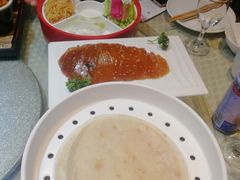 -老街坊美食汇(玉兰大街店)