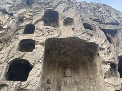 -龙门石窟