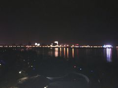 -上海滴水湖皇冠假日酒店