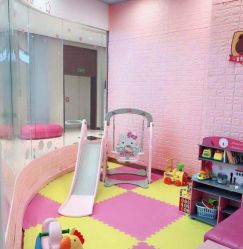 -爱玩爱游亲子母婴(旭辉广场店)