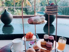 -三亚湾海居铂尔曼度假酒店