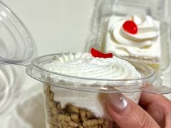 -红宝石·鲜奶小方·海派西点房(联洋店)