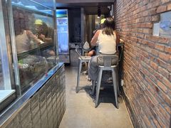 -Bánh Mì Huynh Hoa