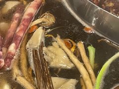 -憨孃孃·重庆老火锅(红山黑金店)