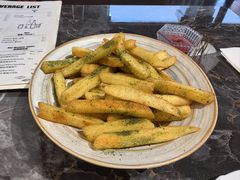 -LESCEDARS Brasserie Bistro香柏树